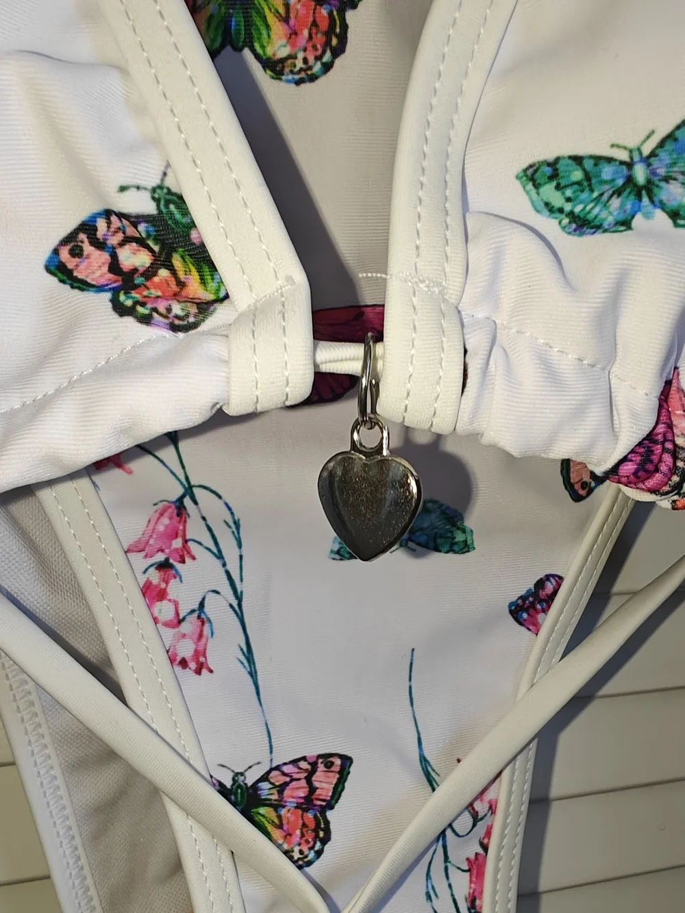 Amazon White Butterfly Print Bikini Set Women's Size M - Picture 3 of 8